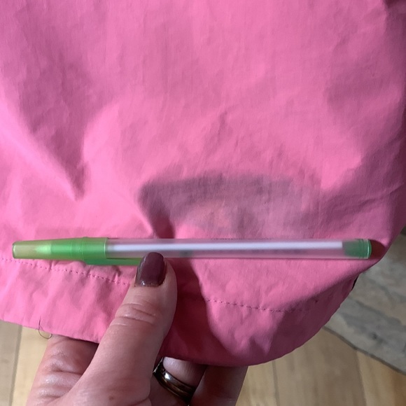 The North Face Ladies Sz Large Jacket w a few minor spots - Picture 4 of 16